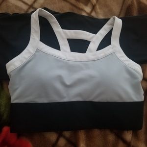 Sports bra